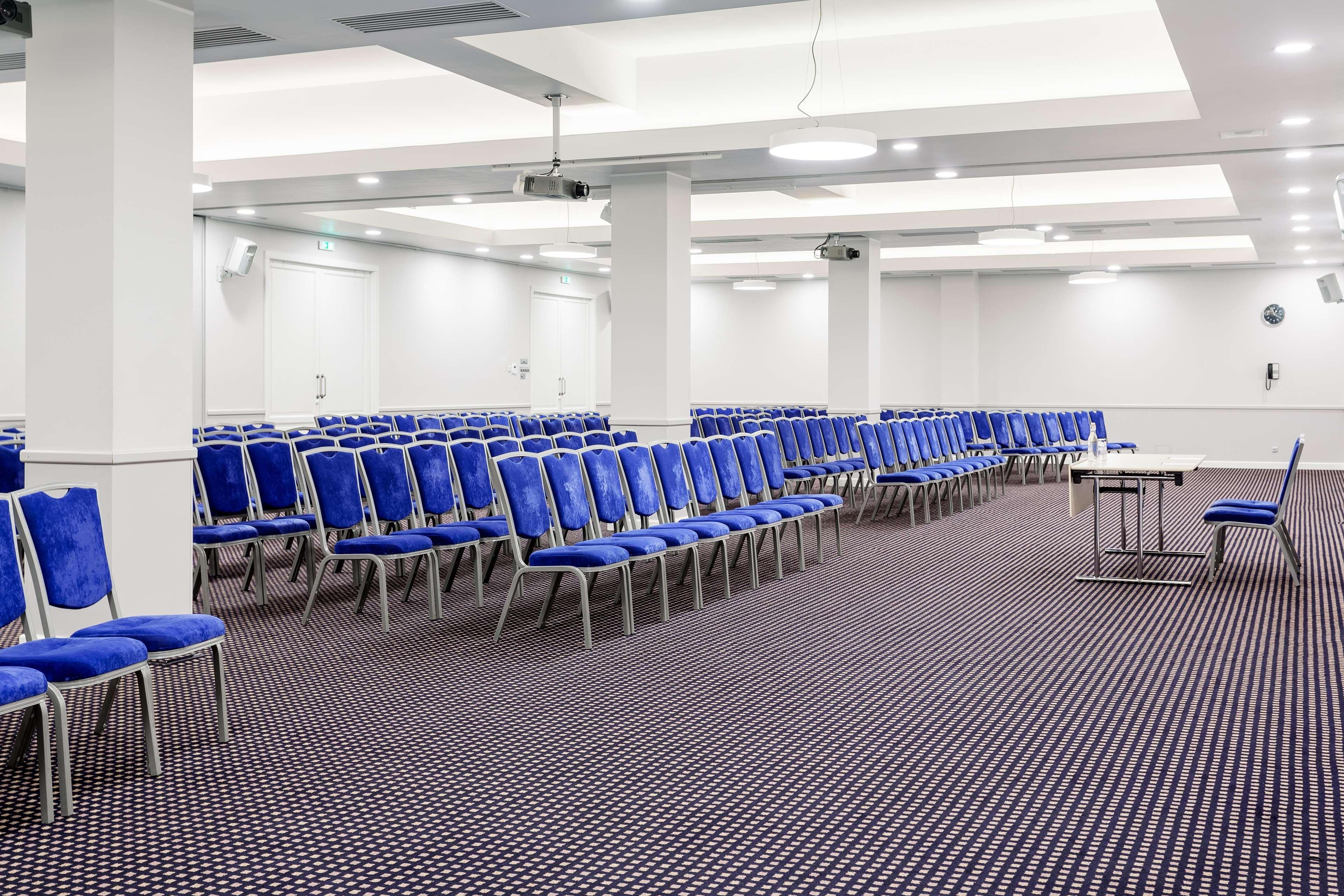 Radisson Blu Hotel & Spa, Daugava Riga Luaran gambar