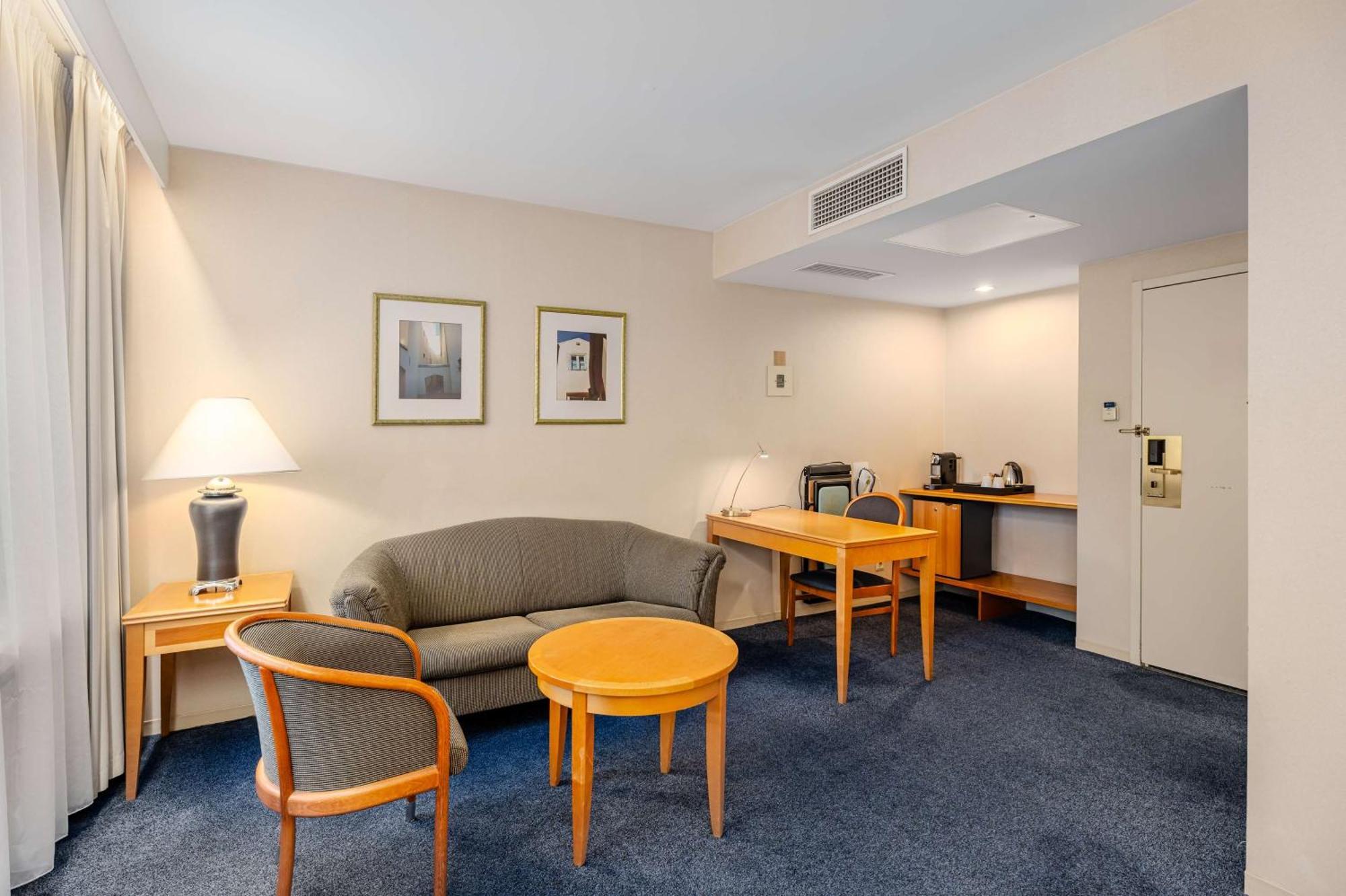 Radisson Blu Hotel & Spa, Daugava Riga Luaran gambar